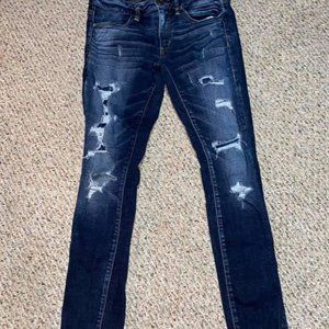 American Eagle Dark Wash Distressed Jeggings sz 6